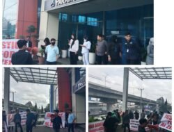 Aksi Unjuk Rasa Mahasiswa di RSIA Paramount Makassar Diwarnai Polemik Ucapan “Wartawan Dibayar” Terkait Adanya Dugaan Kelalaian Medis Terhadap Seorang Pasien Bayi