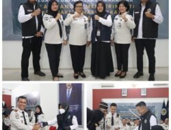 SAMBUT HBP KE-62, BAPAS MAKASSAR GELAR TES URINE PEGAWAI BERSAMA BNNP SULSEL