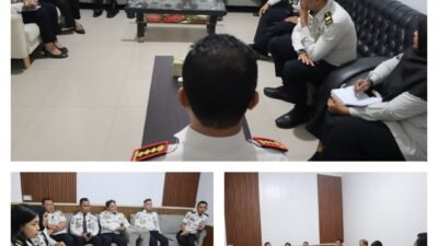 RAPAT PEKANAN PEJABAT STRUKTURAL, KABAPAS MAKASSAR TEKANKAN EVALUASI DAN PENGUATAN KINERJA
