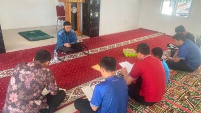 BAPAS MAKASSAR PERKUAT PEMBINAAN SPIRITUAL, MASJID AL HIDAYAH GELAR PROGRAM TAHSIN RUTIN